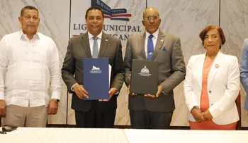 Contraloría y LMD fortalecerán control interno en gobiernos locales