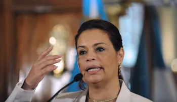 Detienen a Roxana Baldetti, exvicepresidenta de Guatemala por presunto caso de corrupción