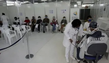 Unas 611 ciudades brasileñas pueden quedar sin médicos, por salida de cubanos 