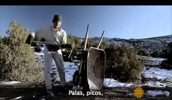 Se aisló en el desierto por 25 años. Lo que descubrieron dentro de su cueva? ¡IMPOSIBLE! (VIDEO)