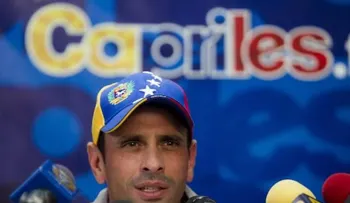 Capriles tilda de "moribundo" al Gobierno de Maduro