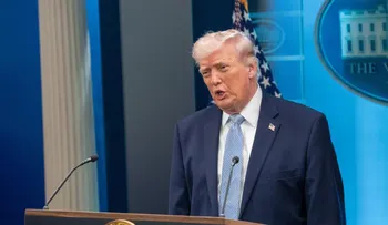 Trump desafía a Irán: "No tengo prisa, estamos ganando con mucha ventaja"