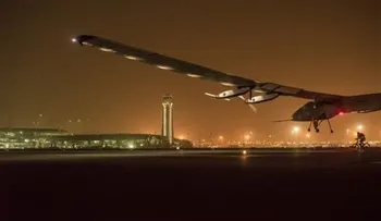 Avión solar llega a la India desde Omán