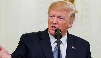 Trump seguirá enviando hidroxicloroquina a Brasil, pese a dudas sobre fármaco