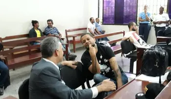Don Miguelo "El prepotente", deberá ir a juicio de fondo por agredir a palos a su exdiseñador Leo Manuel Ureña