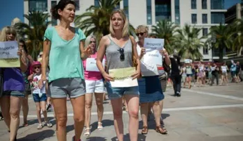 Golpean a varios hombres en Francia porque sus mujeres iban en pantalones cortos