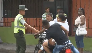 Motoristas se quejan por operativos de la AMET