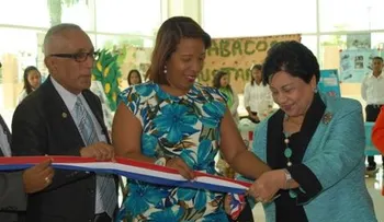 Ministra MESCYT asiste a inauguración 2da. versión de Feria Turística Escolar â??Mi Tierra por Dentroâ?
