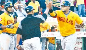 Los Gigantes  y las Águilas ganan 