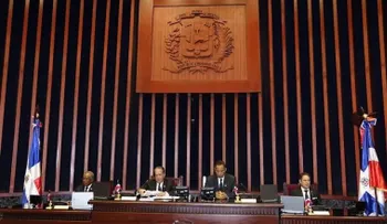 Senado deja abierta primera legislatura ordinaria de 2017