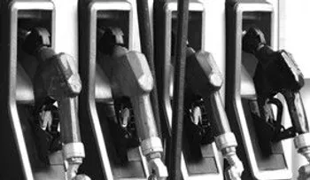 Ministerio de Industria y Comercio anuncia combustibles bajan hasta RD$11.60