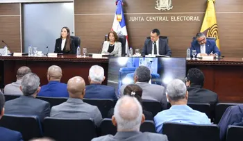 JCE da 10 días a partidos para revisar reglamentos