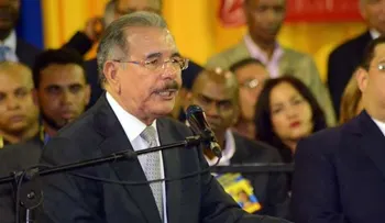 Presidente Medina resalta compromiso de gobierno con la libertad de prensa