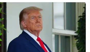 Trump amenaza con atacar Teherán si Irán actúa en Ormuz