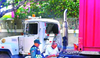 Antonio Marte insiste en que vehículos pesados circulen solo de noche tras accidente en el Malecón