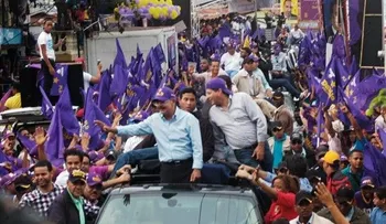 Medina recorre las provincias Hermanas Mirabal y Espaillat