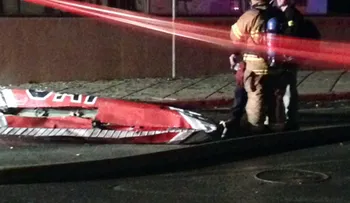 Avión pequeño se estrella en edificio del centro de Alaska