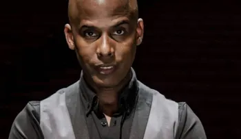Waddys Jáquez denuncia no lo dejaron entrar a un centro nocturno por el color de su piel
