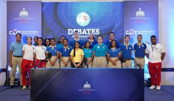Ministerio de Educación pone en marcha Proyecto CLIT para fomentar el liderazgo trascendente
