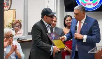 Consulado dominicano en NY reconoce a Fernando Villalona