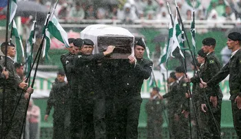 Dan último adiós a los jugadores del Chapecoense en su estadio