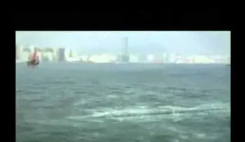 Video asombroso: El mar se abre en dos 