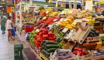 BCE: Las perspectivas de inflación consumidores bajan en junio dos décimas