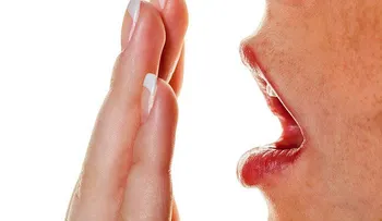 6 Bebidas naturales para eliminar el mal aliento hoy mismo