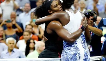 Serena emerge victoriosa ante su hermana Venus