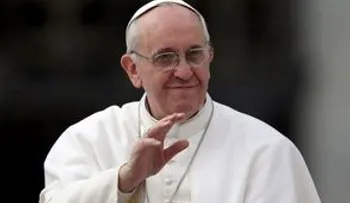 El papa dice que "hoy más que nunca necesitamos paz" al anunciar viaje a Asís
