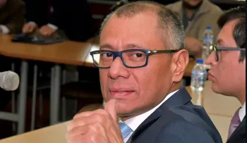 Sentencian a 6 años de prisión al vicepresidente suspendido de Ecuador Jorge Glas