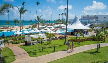 Danilo Medina: El turismo va muy bien; RD recibió 6.2 millones de turistas en 2017; generan US$7,200 millones