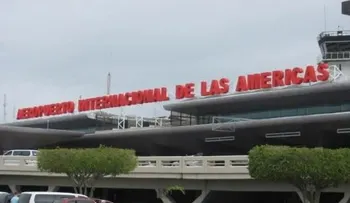 El AILA opera con normalidad pese a incendio en almacén