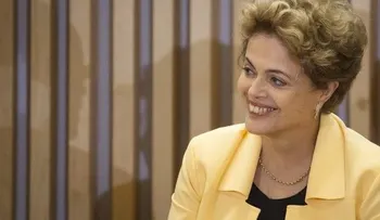 Rousseff muestra ligera recuperación en sondeo