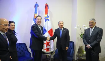  Danilo Medina se reúne con homólogos de Panamá y Costa Rica 