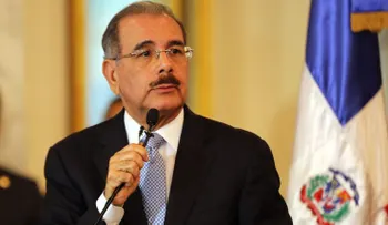 Presidente Medina instruye flexibilizar inscripciones escuelas Ciudad JB            
