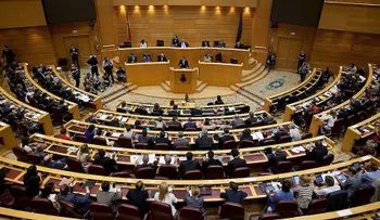España va a las urnas en unas elecciones marcadas por la incertidumbre