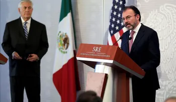 México abre centros de defensa de inmigrantes en sus consulados en EE.UU.