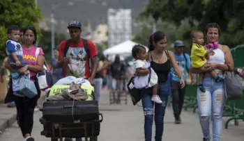 Ecuador y Trinidad y Tobago atienden éxodo venezolano