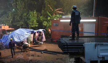 Rescatistas tratan de entrar a las cueva de Tailandia por otro punto para encontrar a los niños atrapados