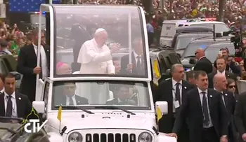 El papa clausura el Encuentro Mundial de las Familias