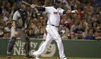 Boston aplasta a Seattle 22-10; David Ortiz recomolcó tres carreras