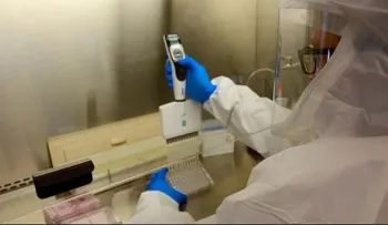 Cuál es la nueva droga que prueba con éxito uno de los máximos expertos del mundo en coronavirus