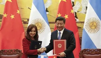 Presidenta de Argentina se burla de los chinos en Twitter