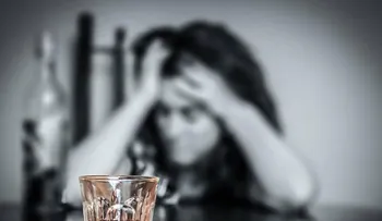 Estudio determina personas beben ron, ginebra y vodka son más violentos
