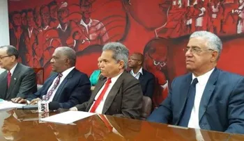 CMD denuncia casos de médicos que ejercen de manera ilegal