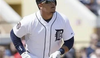Miguel Cabrera pega jonrón en victoria de Tigres ante Indios