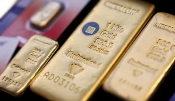 Bitcoin y oro alcanzan sus niveles más altos desde mayo tras anuncio del Tesoro de EE.UU. de duplicar compras de deuda a largo plazo