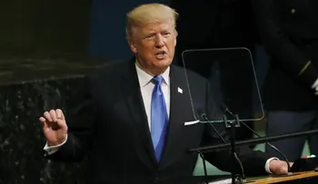Donald Trump declarará en "emergencia de salud pública" por adicción a analgésicos