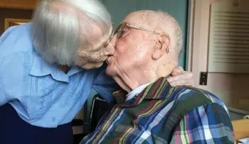 100 años de amor del bueno 